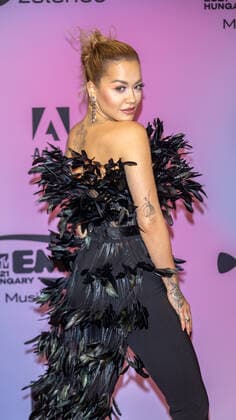 November 14, 2021, Budapest, Hungary: Rita Ora attends the 2021 MTV EMAs, Europe Music Awards, at Papp Laszlo Budapest Sports Arena in Budapest, Hungary, on 14 November 2021. Photo: Budapest Hungary - ZUMAm179 20211114_zep_m179_064 Copyright: xAlecxMichaelx