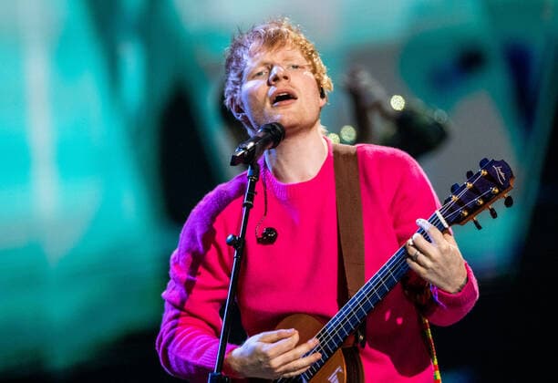November 14, 2021, Budapest, Hungary: Ed Sheeran performs at the 2021 MTV EMAs, Europe Music Awards, at Papp Laszlo Budapest Sports Arena in Budapest, Hungary, on 14 November 2021. Photo: Budapest Hungary - ZUMAm179 20211114_zep_m179_119 Copyright: xAlecxMichaelx