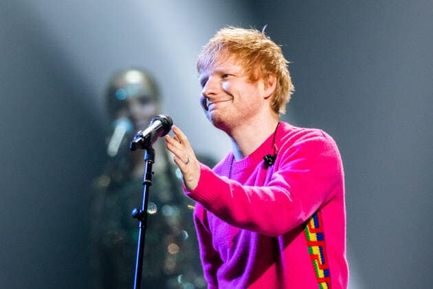 November 14, 2021, Budapest, Hungary: Ed Sheeran performs at the 2021 MTV EMAs, Europe Music Awards, at Papp Laszlo Budapest Sports Arena in Budapest, Hungary, on 14 November 2021. Photo: Budapest Hungary - ZUMAm179 20211114_zep_m179_121 Copyright: xAlecxMichaelx
