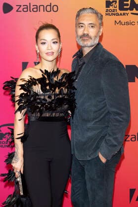 Rita Ora and Taika Waititi at the MTV European Music Awards 2021 ceremony at Laszlo Papp Sports Arena Budapest, 14 11 2021. Foto:xR.xWagnerx xFuturexImage