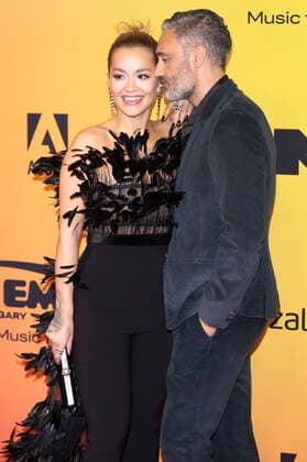 Rita Ora and Taika Waititi at the MTV European Music Awards 2021 ceremony at Laszlo Papp Sports Arena Budapest, 14 11 2021. Foto:xR.xWagnerx xFuturexImage
