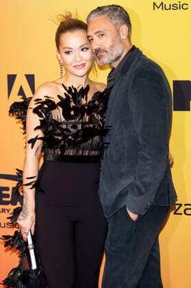 Rita Ora and Taika Waititi at the MTV European Music Awards 2021 ceremony at Laszlo Papp Sports Arena Budapest, 14 11 2021. Foto:xR.xWagnerx xFuturexImage