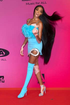Winnie Harlow at the MTV European Music Awards 2021 ceremony at Laszlo Papp Sports Arena Budapest, 14 11 2021. Foto:xR.xWagnerx xFuturexImage