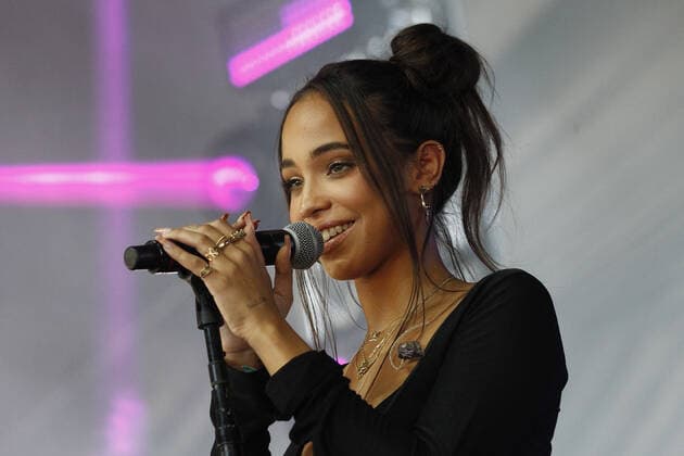 Day N Vegas Music Festival in Las Vegas, Maria Isabel Konzert R&B singer Maria Isabel performs on stage during the Day N Vegas Music Festival at the Las Vegas Festival Grounds in Las Vegas, Nevada on Sunday, November 14, 2021.  LAV2021111435 JAMESxATOA
