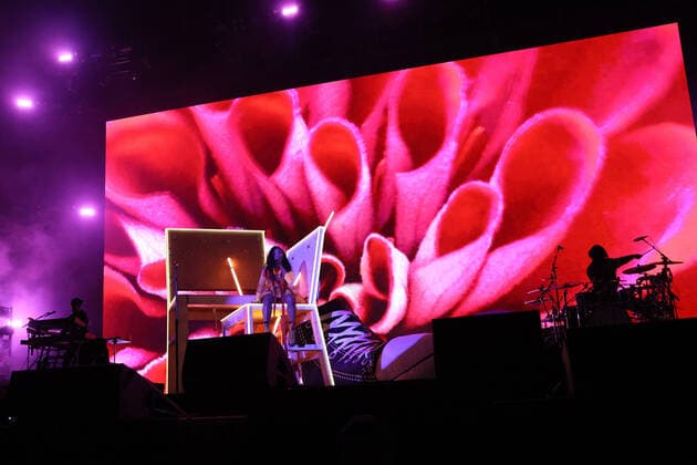 Day N Vegas Music Festival in Las Vegas, SZA Konzert SZA performs on stage during the Day N Vegas Music Festival at the Las Vegas Festival Grounds in Las Vegas, Nevada on Sunday, November 14, 2021.  LAV2021111480 JAMESxATOA