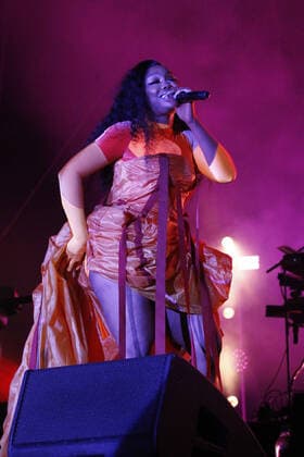 Day N Vegas Music Festival in Las Vegas, SZA Konzert SZA performs on stage during the Day N Vegas Music Festival at the Las Vegas Festival Grounds in Las Vegas, Nevada on Sunday, November 14, 2021.  LAV2021111482 JAMESxATOA
