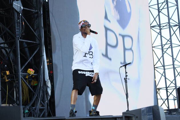 Day N Vegas Music Festival in Las Vegas, Pierre Bourne Konzert Rapper Pierre Bourne performs on stage during the Day N Vegas Music Festival at the Las Vegas Festival Grounds in Las Vegas, Nevada on Sunday, November 14, 2021.  LAV2021111414 JAMESxATOA