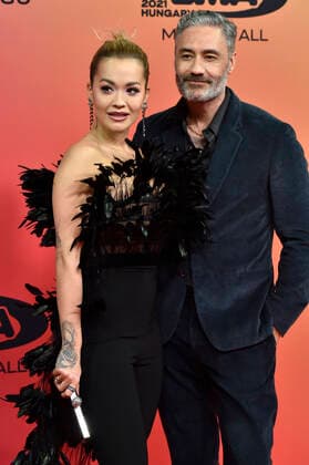 Rita Ora and Taika Waititi at the MTV European Music Awards 2021 ceremony at Laszlo Papp Sports Arena Budapest, 14 11 2021. Foto:xH.xZwanzigerx xFuturexImage