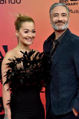 Rita Ora and Taika Waititi at the MTV European Music Awards 2021 ceremony at Laszlo Papp Sports Arena Budapest, 14 11 2021. Foto:xH.xZwanzigerx xFuturexImage