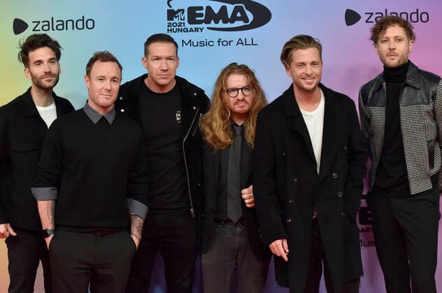 Brian Willett, Eddie Fisher, Zach Filkins, Drew Brown, Ryan Tedder and Brent Kutzle of OneRepublic at the MTV European Music Awards 2021 at Laszlo Papp Sports Arena Budapest, 14 11 2021. Foto:xH.xZwanzigerx xFuturexImage