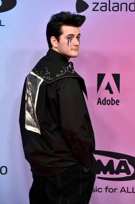 Gjon s Tears at the MTV European Music Awards 2021 at Laszlo Papp Sports Arena Budapest, 14 11 2021 Foto:xH.xZwanzigerx xFuturexImage