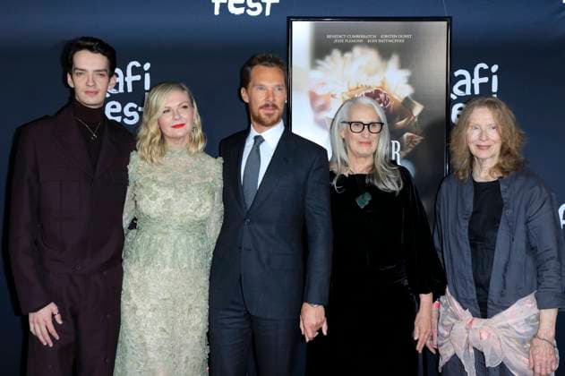 Kodi Smit-McPhee, Kirsten Dunst, Benedict Cumberbatch, Jane Campion und Frances Conroy bei der Premiere des Kinofilms The Power of the Dog im TCL Chinese Theater. Los Angeles, 11.11.2021 *** Kodi Smit McPhee, Kirsten Dunst, Benedict Cumberbatch, Jane Campion and Frances Conroy at the premiere of the feature film The Power of the Dog at the TCL Chinese Theater Los Angeles, 11 11 2021 Foto:xD.xBedrosianx xFuturexImage