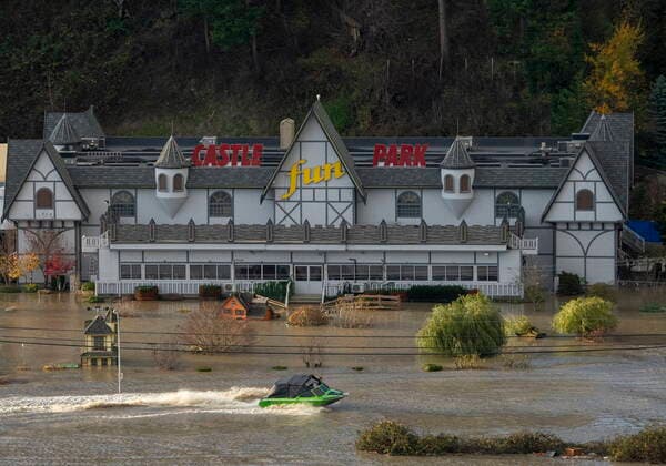 November 16, 2021, ABBOTSFORD, BC, Canada: A boat speeds along a flooded highway 1 in Abbotsford, B.C., Tuesday, Nov. 16, 2021. ABBOTSFORD Canada  - ZUMAc35_ 20211116_zaf_c35_094 Copyright: xJonathanxHaywardx