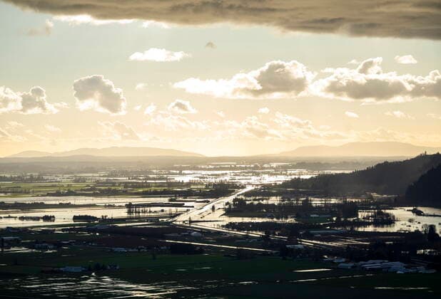 November 16, 2021, ABBOTSFORD, BC, Canada: Flood waters cover highway 1 in Abbotsford, B.C., Tuesday, Nov. 16, 2021. ABBOTSFORD Canada  - ZUMAc35_ 20211116_zaf_c35_105 Copyright: xJonathanxHaywardx