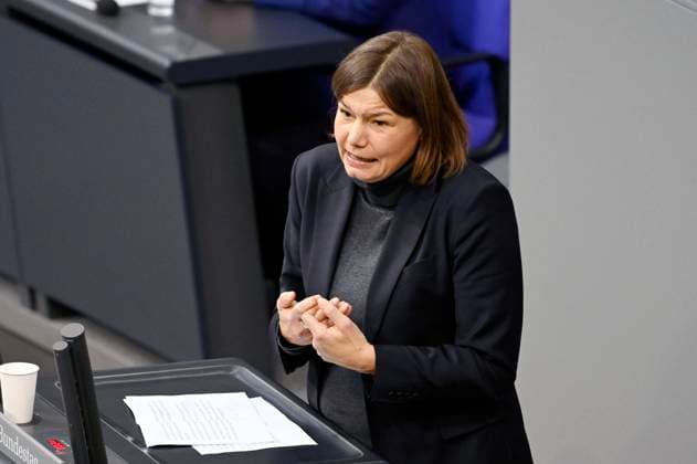 Manuela Rottmann at the 3 session of the German Bundestag in the Reichstag building Berlin, 18 11 2021 Foto:xF.xKernx xFuturexImage