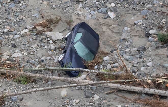 November 18, 2021, Coquihalla highway, BC, CANADA: Damage caused by heavy rains and mudslides earlier in the week is pictured along the Coquihalla Highway near Hope, B.C., Thursday, November 18, 2021. Coquihalla highway CANADA  - ZUMAc35_ 20211118_zaf_c35_058 Copyright: xJonathanxHaywardx