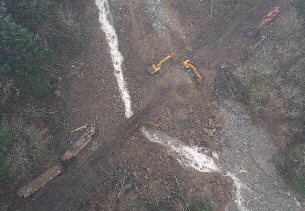 November 18, 2021, HOPE, BC, CANADA: A Canadian Pacific locomotive and its cars are knocked that were knocked off of the train track by heavy rains and mudslides earlier in the week is pictured in the Fraser Canyon near Hope, B.C., Thursday, November 18, 2021. HOPE CANADA  - ZUMAc35_ 20211118_zaf_c35_079 Copyright: xJonathanxHaywardx