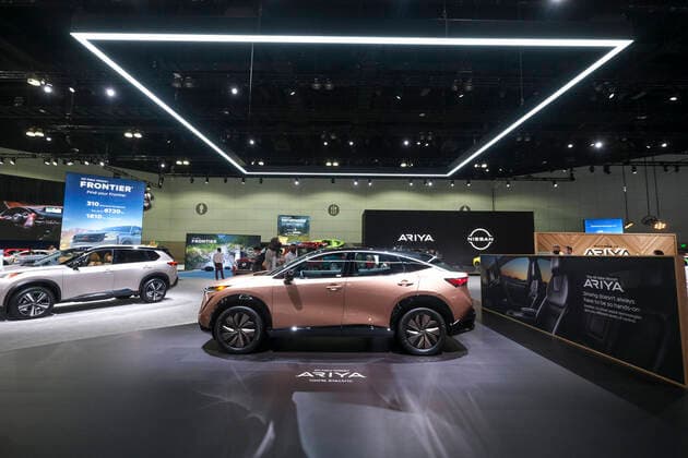 November 18, 2021, Los Angeles, California, USA: A Nissan ARIYA electric vehicle is displayed at the 2021 LA Auto Show media day in Los Angeles, November, 18, 2021. Los Angeles USA - ZUMAc68_ 20211118_zaf_c68_019 Copyright: xRingoxChiux