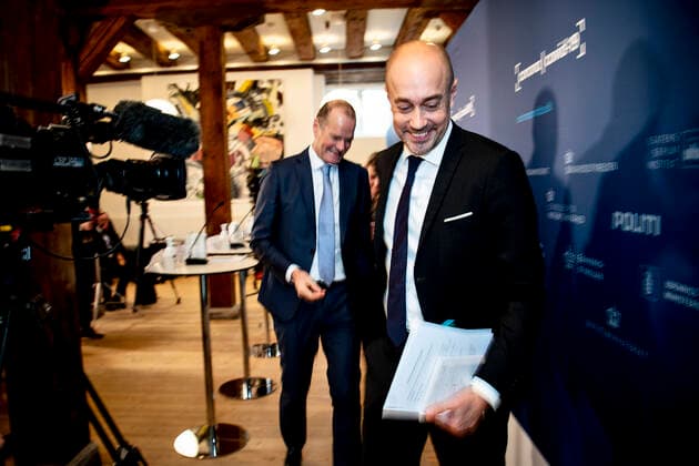 Minister of Health Magnus Heunicke S at a briefing with the status of the COVID 19 situation in Eigtveds Warehouse in Copenhagen on Friday 19 November 2021, Copenhagen  Copyright: NILSxMEILVANG NilsxMeilvangx cop104 spdk20211119-150936-L