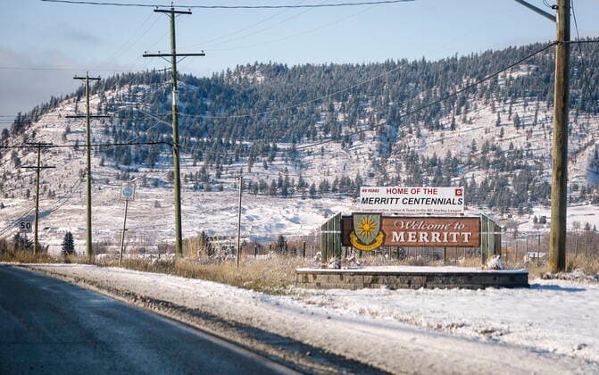 November 19, 2021, Merritt, BC, CANADA: A sign welcomes visitors to Merritt, B.C., Friday, Nov. 19, 2021. The town of over 7,000 has been evacuated after flood waters damaged the water treatment facility. Merritt CANADA  - ZUMAc35_ 20211119_zaf_c35_143 Copyright: xJeffxMcintoshx