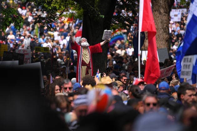 COVID19 FREEDOM RALLY MELBOURNE, People participate in a The Worldwide Rally for Freedom protest against mandatory vaccinations and lockdown measures in Melbourne, Saturday, November 20, 2021. The Worldwide Rally for Freedom is a day of rallies purportedly for freedom across many countries, including Australia. ( NO ARCHIVING, EDITORIAL USE ONLY, NO USE IN BOOKS WITHOUT CONSENT MELBOURNE VIC AUSTRALIA  Copyright: xJAMESxROSSx 20211120001598426651