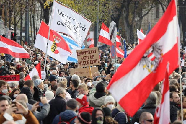 DEMO Demonstration against Corona Measures Vienna, Ring, 20 11 2021 Demonstration against Corona Measures and the Government