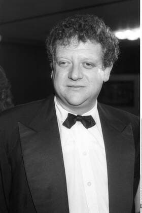 Jeremy Thomas film producer 10 87 ru Jeremy Thomas at the film premiere of The Last Emperor in October 1987 Great Britain England british english man producer film cinema english male producer high half portrait neutral bw