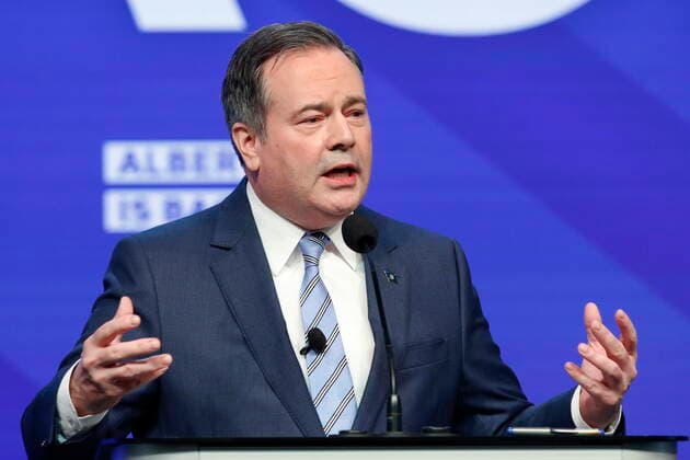 November 20, 2021, Calgary, ab, Canada: Alberta Premier Jason Kenney speaks at the United Conservative Party annual meeting in Calgary, Alta., Saturday, Nov. 20, 2021. Calgary Canada  - ZUMAc35_ 20211120_zaf_c35_007 Copyright: xLarryxMacdougalx