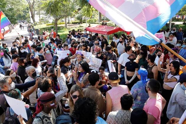 Members and supporters of the LGBT community protest within the framework of the International Trans Memory Day, in Guadalajara, Jalisco state, Mexico, 20 November 2021. The Mexican trans community demonstrated this Saturday, International Trans Memory Day, amid a wave of transphobic violence in the second country with the most hate murders in Latin America. Trans community in Mexico marches amid wave of transphobic violence !ACHTUNG: NUR REDAKTIONELLE NUTZUNG!  Copyright: xFranciscoxGuascox MEX7380 20211120-8ee3953e08193a8d997751c6bdc98dd29e1c4330