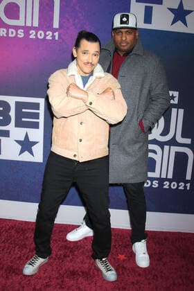 NEW YORK, NY - NOVEMBER 20: El DeBarge at the 2021 Soul Train Awards at The Apollo Theater in New York City on November 20, 2021. Copyright: xRWx