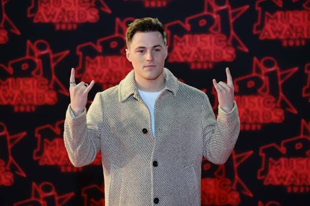 Tom Gregory CELEBRITES : NRJ Music Awards - Cannes - 20 11 2021 NorbertScanella Panoramic 