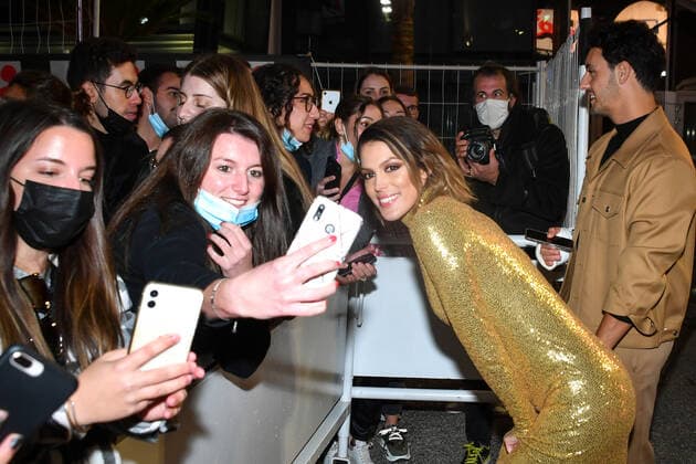 NRJ Music Awards. Tapis rouge. 274756 2021-11-20 Cannes France Mittenaere, Iris ( Miss France 2016 )  Copyright: xLionelxUrmanx xStarfacex STAR_274756_141