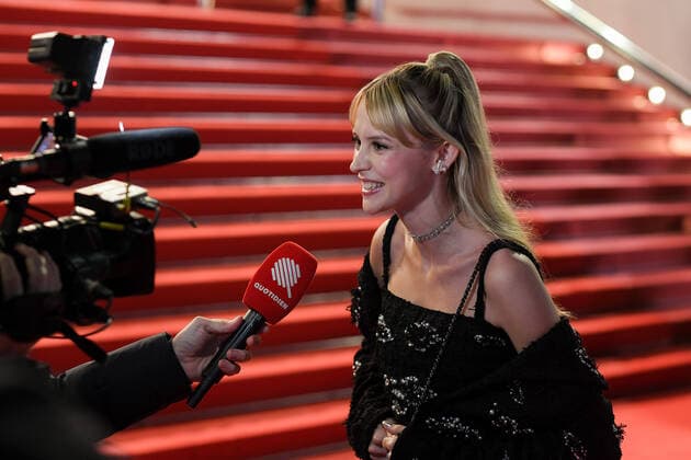 NRJ Music Awards 2021 - Cannes - 20 11 2021 - Angele 274757 2021-11-20 Cannes France  Copyright: xLionelxGuericolas MPPx STAR_274757_024