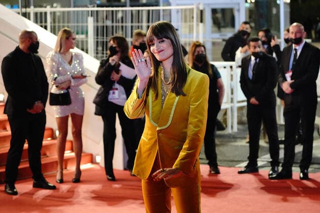 Clara Luciani CELEBRITES : NRJ Music Awards - Cannes - 20 11 2021 NorbertScanella Panoramic 