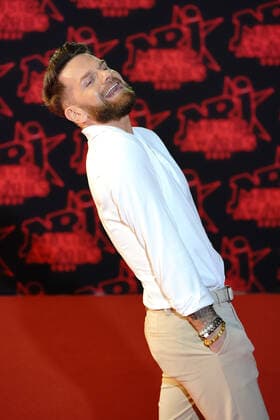 Keen V CELEBRITES : NRJ Music Awards - Cannes - 20 11 2021 NorbertScanella Panoramic 
