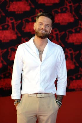 Keen V CELEBRITES : NRJ Music Awards - Cannes - 20 11 2021 NorbertScanella Panoramic 