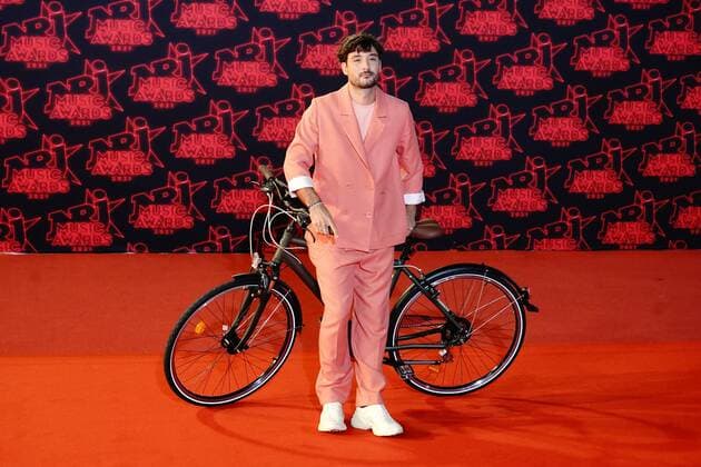 JeÌreÌmy Frerot CELEBRITES : NRJ Music Awards - Cannes - 20 11 2021 NorbertScanella Panoramic 
