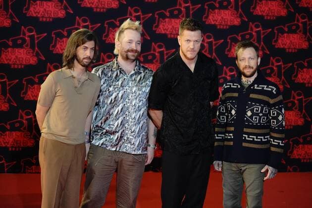 Daniel Wayne Sermon - Daniel Platzman - Dan Reynolds - Ben McKee - Imagine Dragons CELEBRITES : NRJ Music Awards - Cannes - 20 11 2021 NorbertScanella Panoramic 