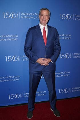 American Museum Of Natural History Gala 2021 Arrivals Bill de Blasio during the American Museum Of Natural History Gala 2021 Arrivals, in New York, United States, on November 22, 2021. New York NY United States  Copyright: xJohnxNacionx nacion-billdebl211118_np399