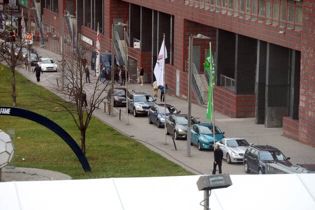 Opening Vaccination Centre Drive In Lanxess Arena Cologne Germany 23 11 2021 Car queue