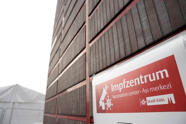State Premier of NRW and Mayor of NRW visit vaccination centre in Cologne Impressions of the newly opened Drive In Vaccination Centre for the Corona vaccination at the Lanxess Arena in Cologne North Rhine Westphalia Germany