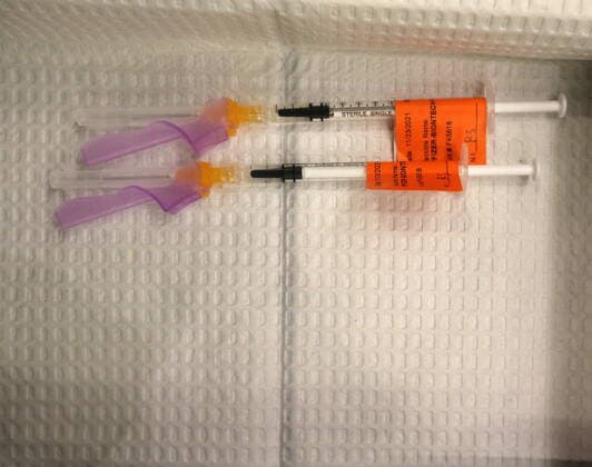 November 23, 2021, Toronto, on, Canada: Children who are part of the Hospital for Sick Children family between the ages of 5 and 11 years of age are some of the first to get vaccinated for COVID-19 at the Metro Toronto Convention Centre, in Toronto, Tuesday, Nov. 23, 2021. Toronto Canada  - ZUMAc35_ 20211123_zaf_c35_269 Copyright: xStevexRussellx