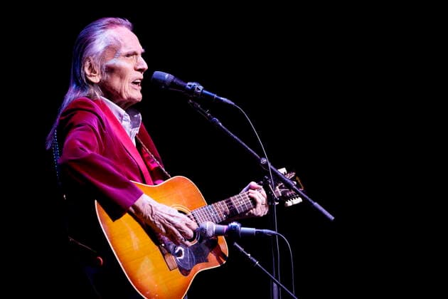 November 25, 2021, TORONTO, ON, Canada: Gordon Lightfoot performs during the first concert at the the newly re-opened Massey Hall in Toronto, Thursday, Nov. 25, 2021. TORONTO Canada  - ZUMAc35_ 20211125_zaf_c35_127 Copyright: xColexBurstonx