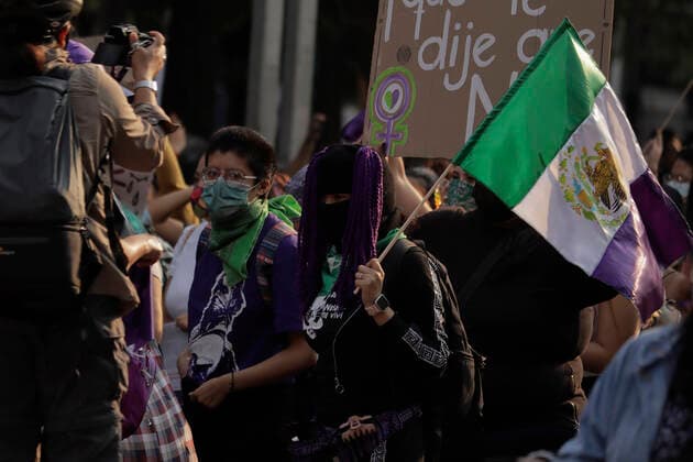 International Day For The Elimination Of Violence Against Women Feminist organisations and collectives gathered at the Monument to the Revolution to march from the Angel of Independence to the Zocalo in Mexico City to mark the International Day for the Elimination of Violence against Women. Mexico City Mexico  Copyright: xGerardoxVieyrax originalFilename:vieyra-notitle211125_np2jr.jpg