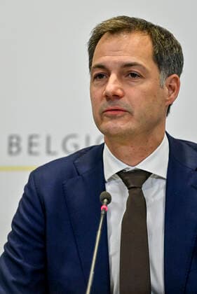 Prime Minister Alexander De Croo pictured during a press conference after a meeting of the consultative committee with ministers of the Federal government, the regional governments and the community governments, to discuss the rising Covid-19 infections, Friday 26 November 2021 in Brussels.  DIRKxWAEM 3143822