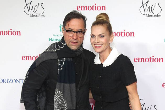 Jan Josef Liefers and Anna Loos at the Emotion Award ceremony on 26 11 2021 in Hamburg Emotion Award 2021 in Hamburg