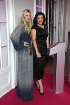 Mia Florentine Weiss and Dorothee Bär at the Emotion Award ceremony on 26 11 2021 in Hamburg Emotion Award 2021 in Hamburg