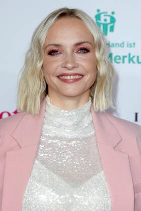 Janin Ullmann at the 10 presentation of the EMOTION Award 2021 at the Curio Haus Hamburg, 26 11 2021 Foto:xgbrcix xFuturexImage