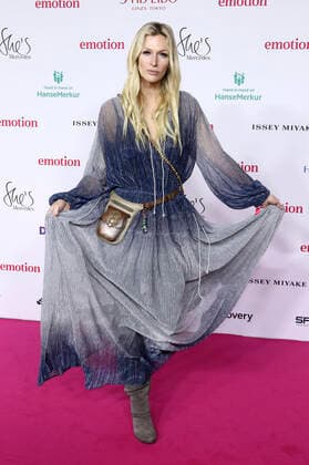 Mia Florentine Weiss at the 10 presentation of the EMOTION Award 2021 at the Curio Haus Hamburg, 26 11 2021 Foto:xC.xTamckex xFuturexImage