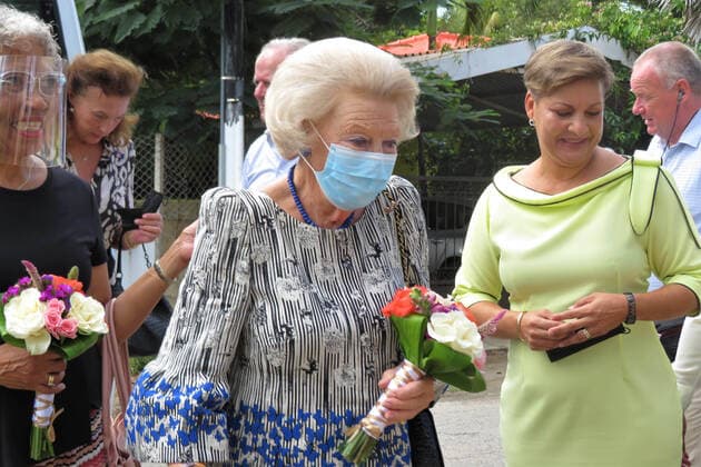 26-11-2021 Curacao Princess Beatrix visited the girls shelter Casa Manita in Willemstad.  Copyright: xPPEx
